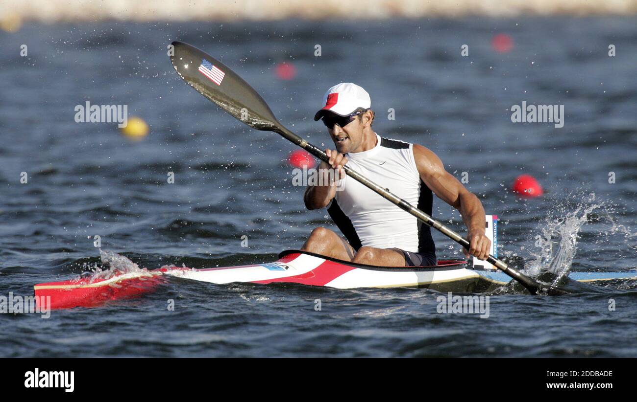 NO FILM, NO VIDEO, NO TV, NO DOCUMENTARY - USA's Rami Zur competes in the Men's single 500 Meter Kayak at the Schinias Olympic Rowing and Canoeing Centre in the 2004 Olympic Games Tuesday, August 24, 2004. Zur placed second in this early heat. Photo by Nhat V. Meyer/San Jose Mercury News/KRT/ABACA Stock Photo