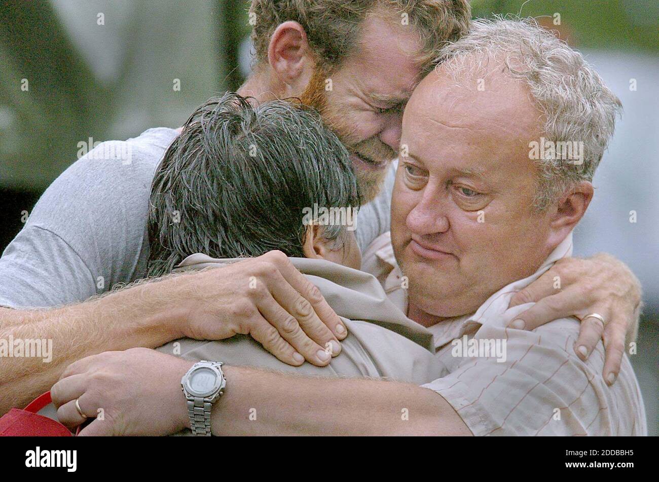 NO FILM, NO VIDEO, NO TV, NO DOCUMENTARY Members of the Dills family