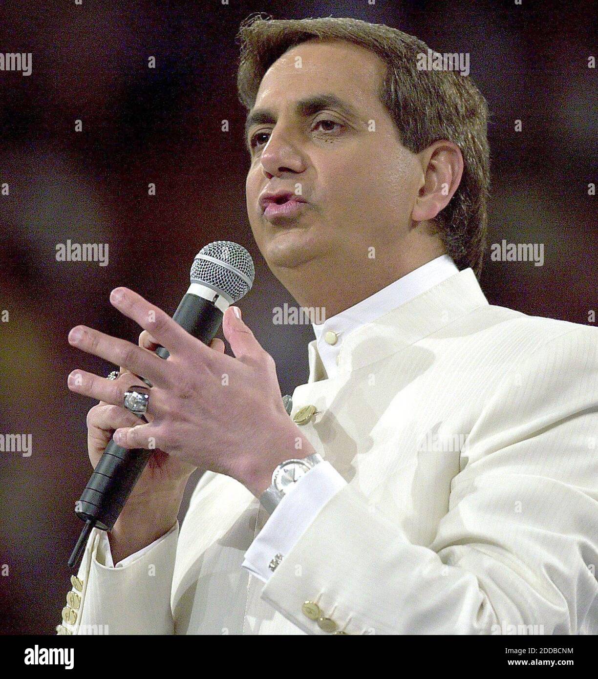 Benny hinn hi-res stock photography and images - Alamy