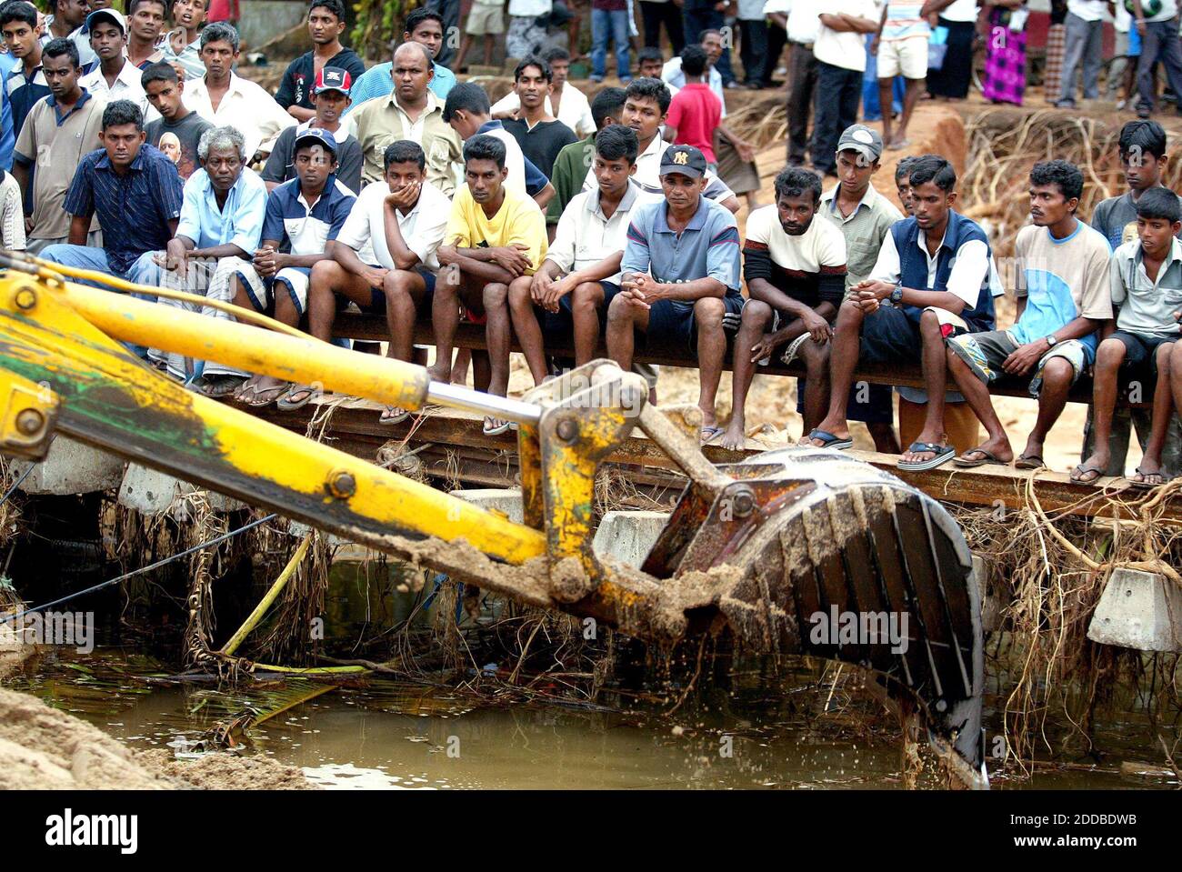 Tsunami footage sri lanka