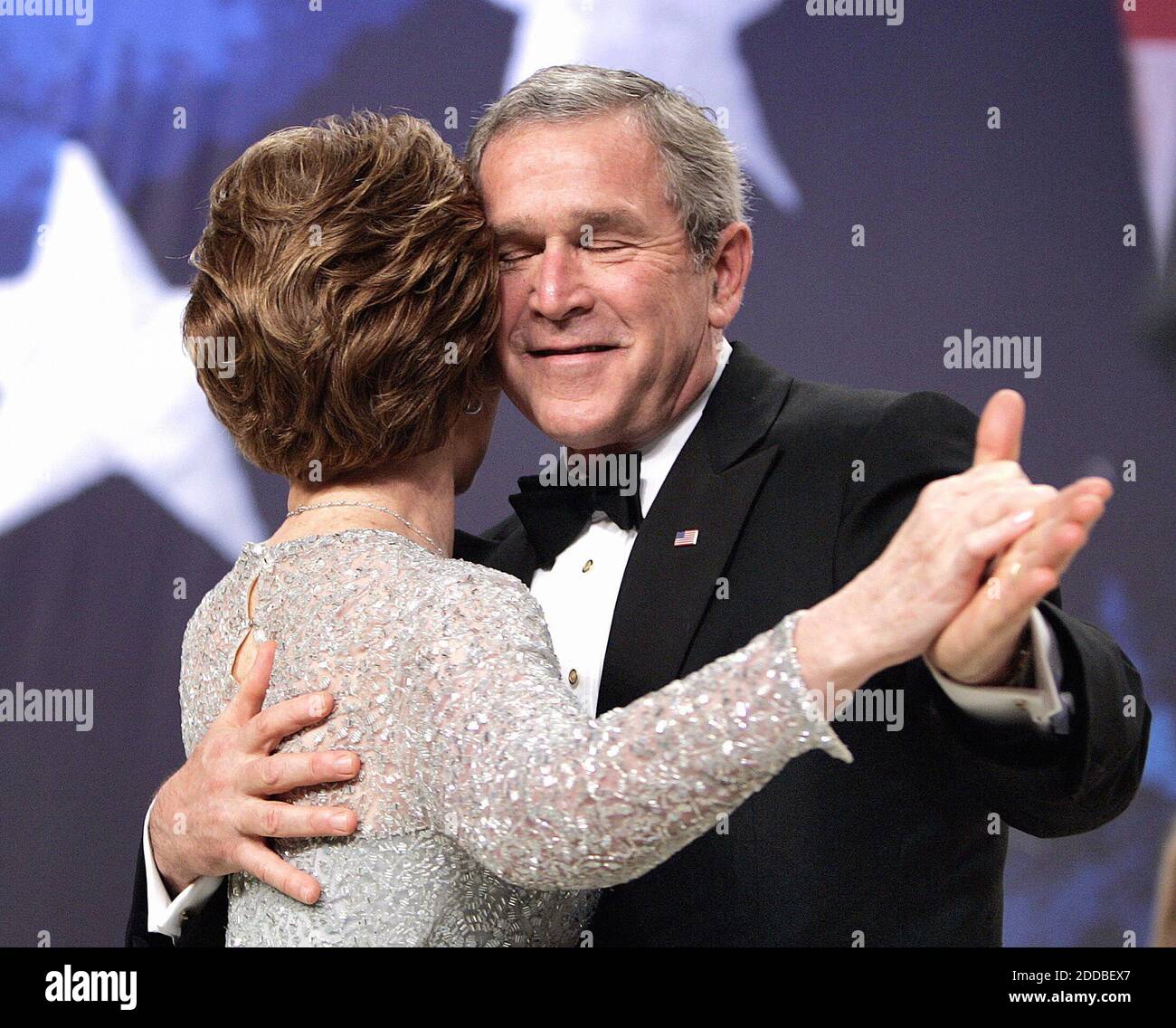 NO FILM, NO VIDEO, NO TV, NO DOCUMENTARY - President George W. Bush and first lady Laura Bush dance at the Independence Ball, part of the inauguration festivities in Washington, DC, USA, on January 20, 2005. Photo by Chuck Kennedy/US News Story Slugged/KRT/ABACA. Stock Photo