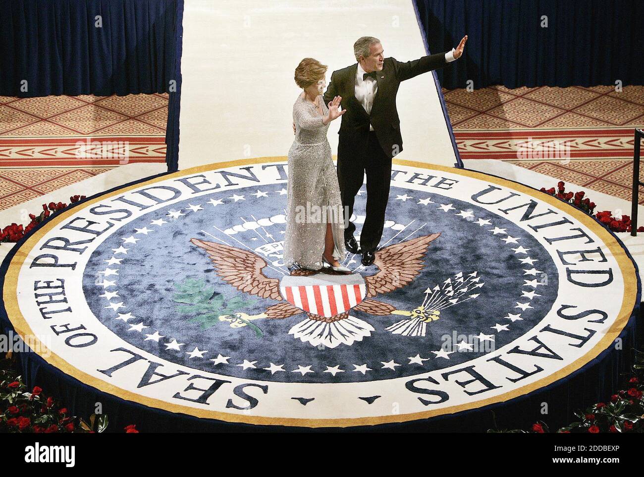 NO FILM, NO VIDEO, NO TV, NO DOCUMENTARY - President George W. Bush and first lady Laura Bush attend the Commander in Chief's Ball in Washington, DC, USA, on January 20, 2005. Photo by Chuck Kennedy/US News Story Slugged/KRT/ABACA. Stock Photo