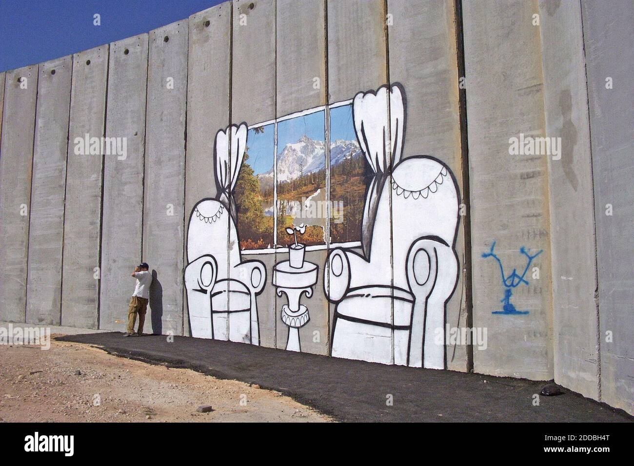 NO FILM, NO VIDEO, NO TV, NO DOCUMENTARY - This section of the Israeli security wall separates Bethlehem and Jerusalem pictured on August 17, 2005. Local and foreign artists have painted protests and art work on some panels of the wall. Photo by Martin Merzer/Miami Herald/KRT/ABACAPRESS.COM Stock Photo