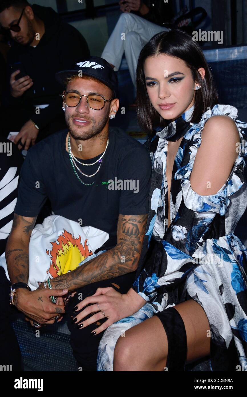Neymar Jr and Bruna Marquezine attending the Off White Fashion Show as part  of Paris Fashion Week Womenswear Spring - summer 2019 held in Paris, France  on september 27, 2018. Photo by