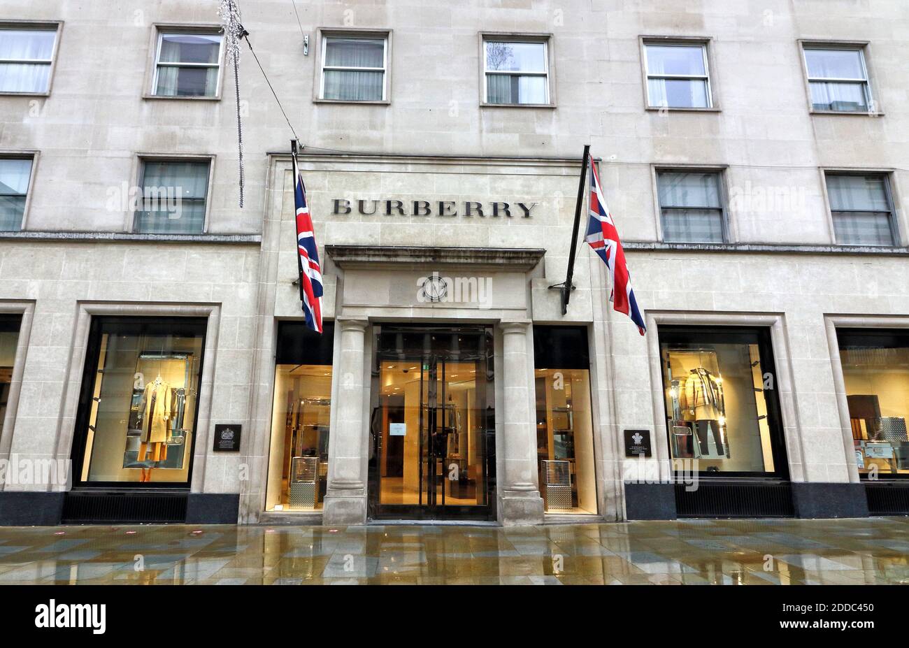 Burberry flagship store in Bond Street Stock Photo - Alamy