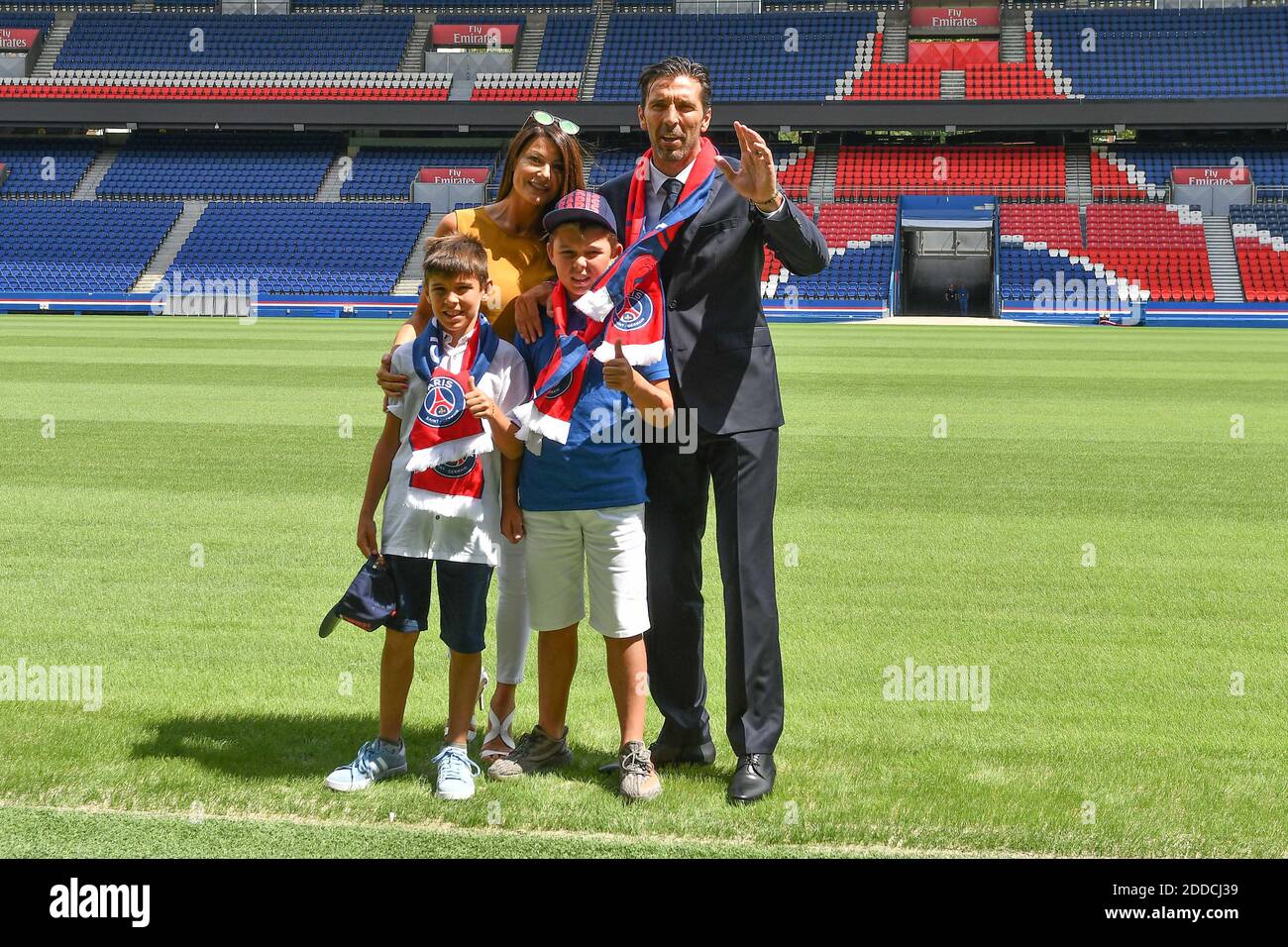 Lunchtime distraction: video of the Buffon Blunder - NBC Sports, image size:1300x956