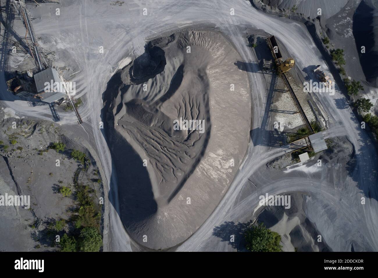 Gap industry hires stock photography and images Alamy