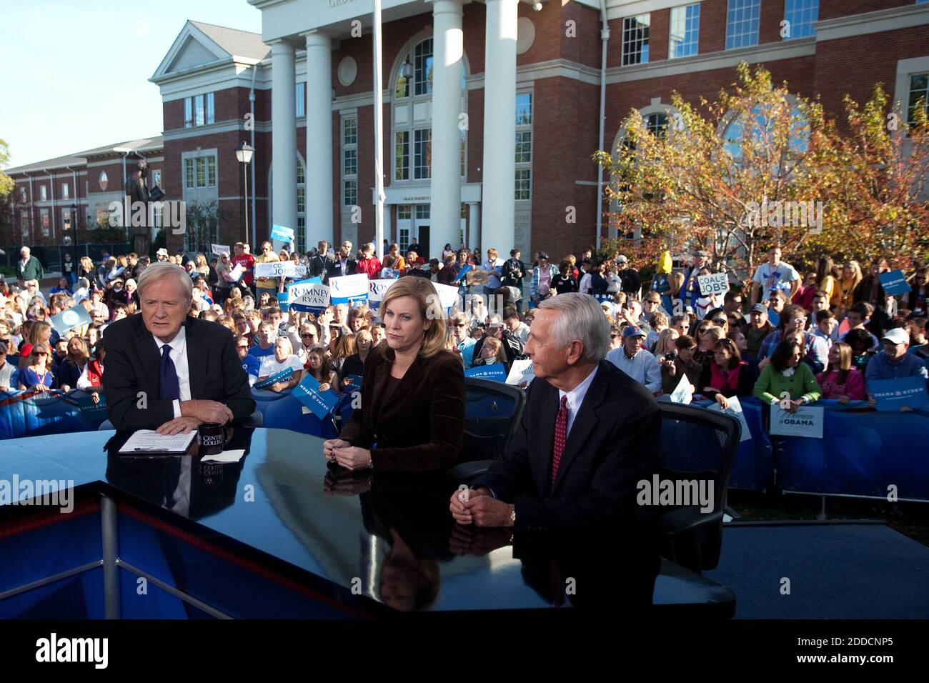 NO FILM, NO VIDEO, NO TV, NO DOCUMENTARY - MSNBC analyst Chris Matthews, left, political consultant Stephanie Cutter and Kentucky Governor Steve Beshear prepare for an interview after a commercial break during a taping of the show 'Hardball with Chris Matthews' on Thursday, October 11, 2012, outside the Vice Presidential Debate at Centre College in Danville, Kentucky. Photo by Jonathan Palmer/Lexington Herald-Leader/MCT/ABACAPRESS.COM Stock Photo