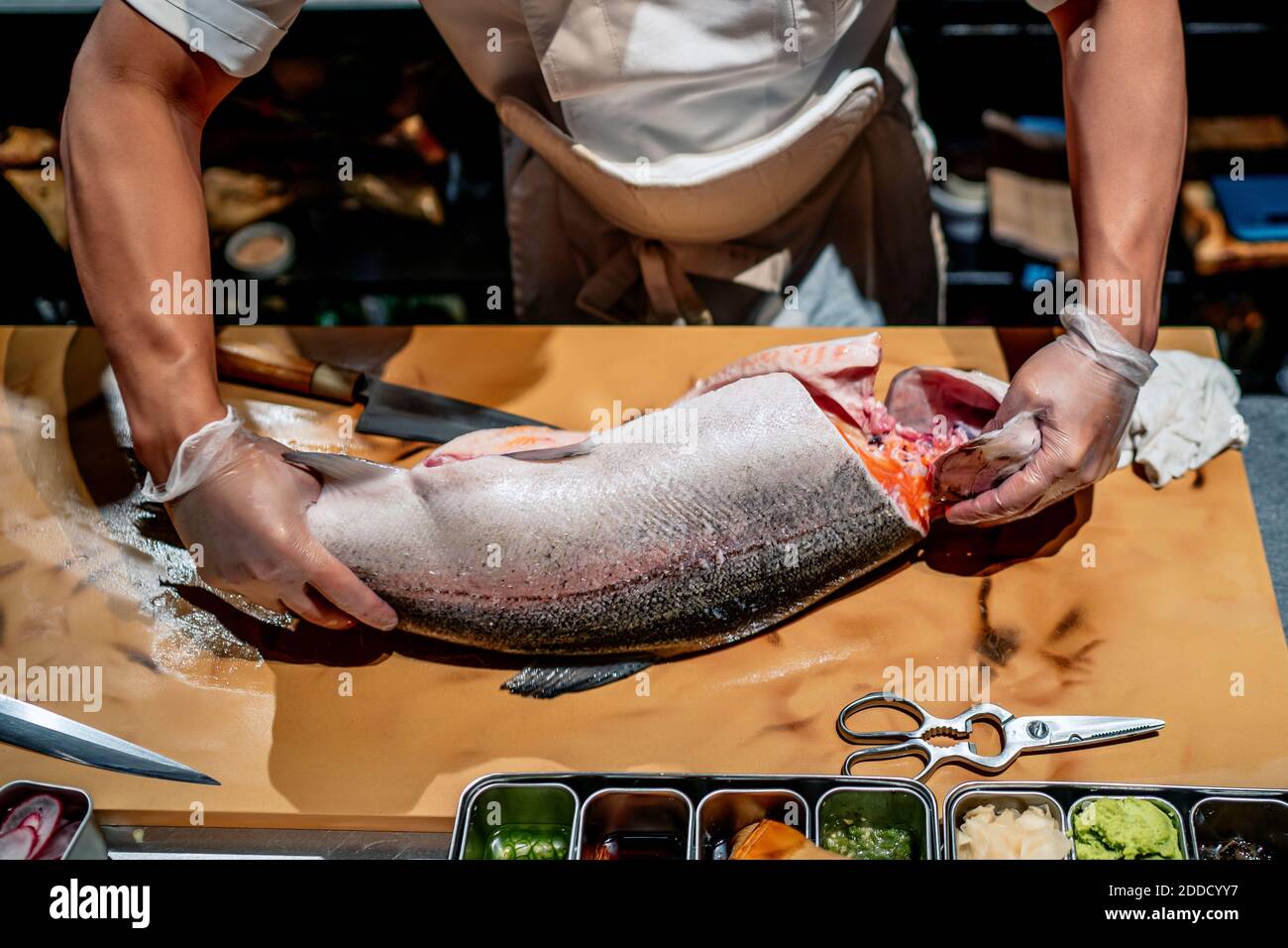 Cleaning fish chef hi-res stock photography and images - Alamy