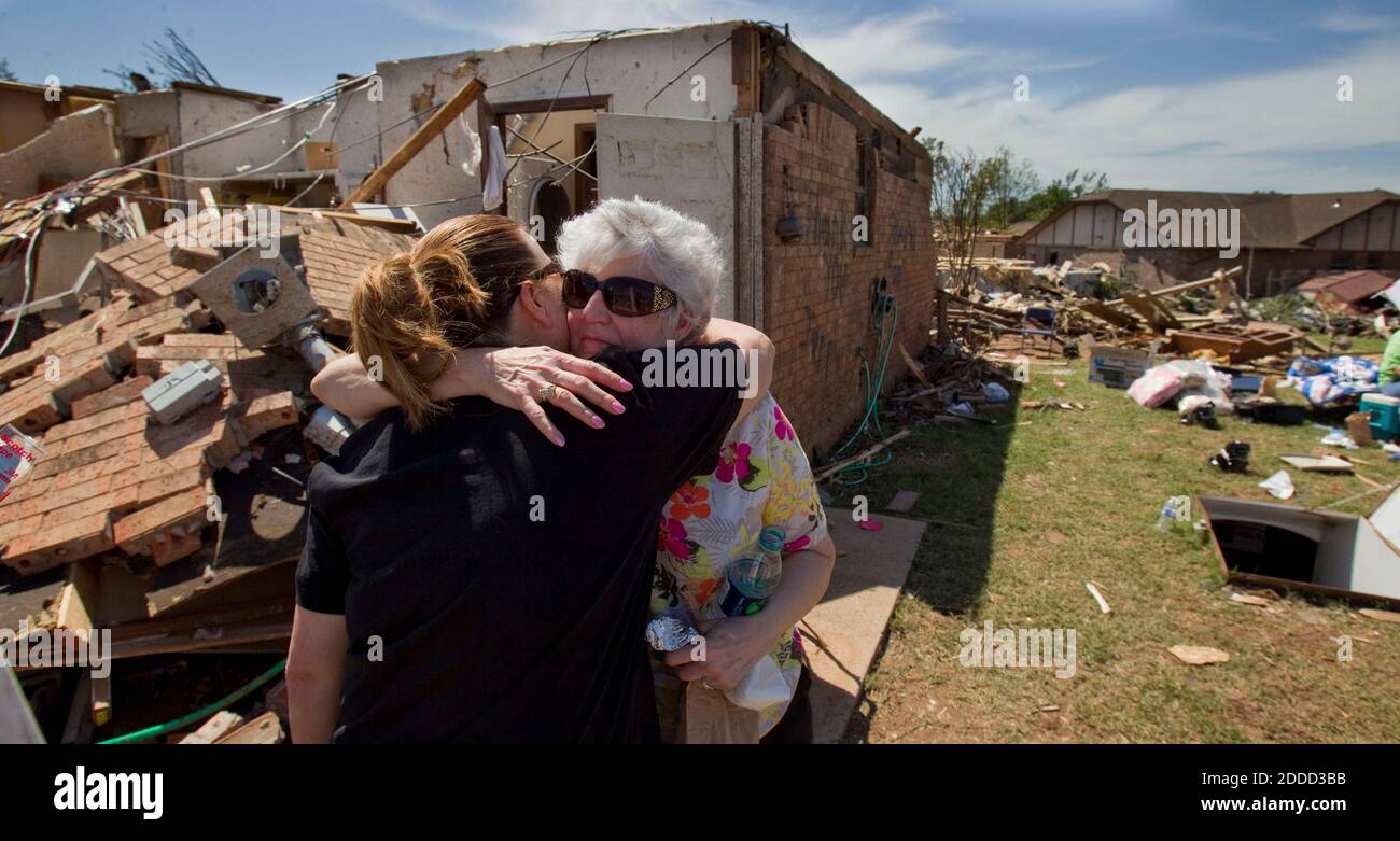 No Film No Video No Tv No Documentary Relieved To See Her Aunt For