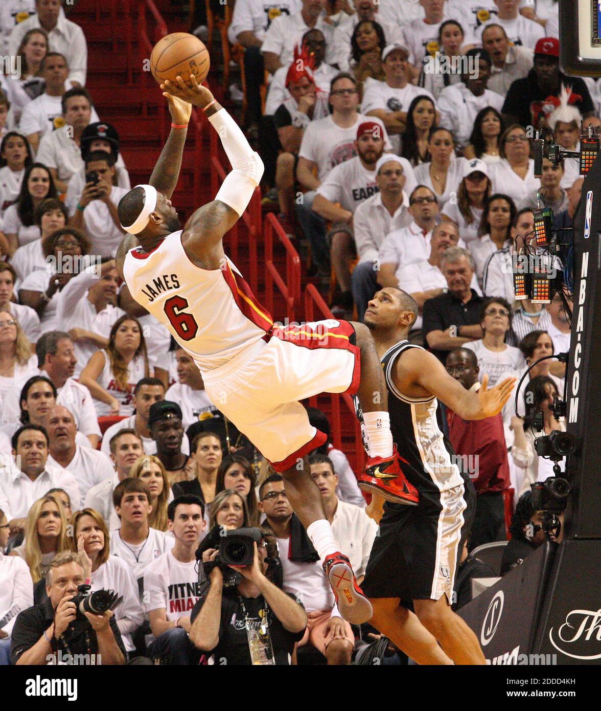 Iverson Dunk