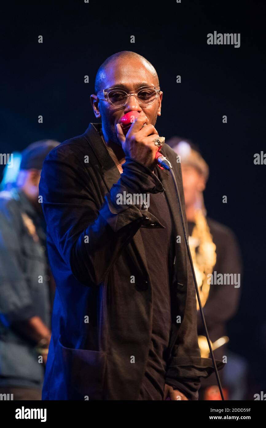 Yasiin bey hi-res stock photography and images - Alamy
