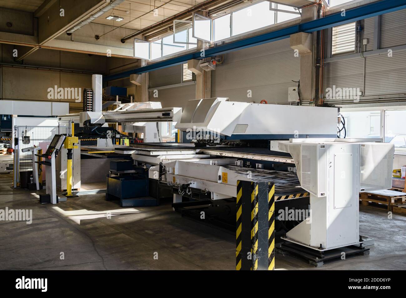 Manufacturing machine in industrial factory Stock Photo - Alamy