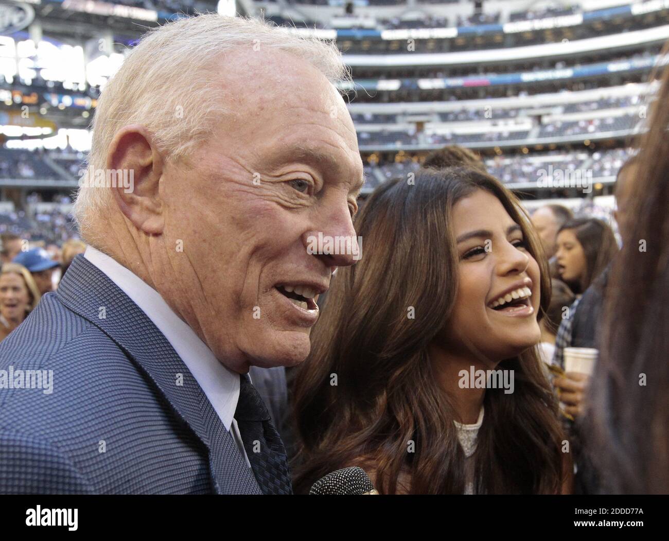 Vikings tv show 2013 hi-res stock photography and images - Alamy