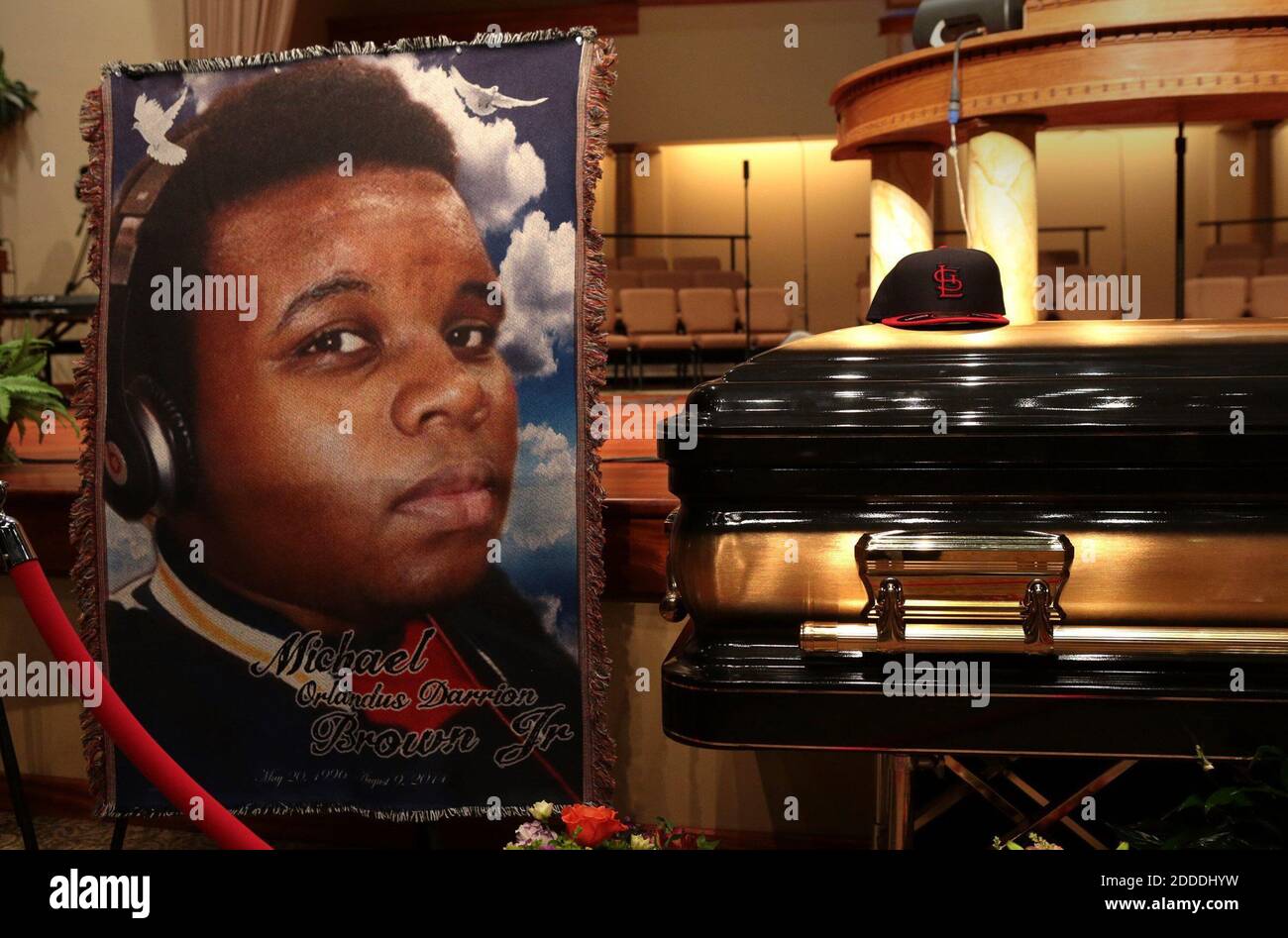NO FILM, NO VIDEO, NO TV, NO DOCUMENTARY - The casket of Michael Brown sits inside Friendly Temple Missionary Baptist Church in St. Louis, MO, USA, awaiting the start of his funeral on Monday, Aug. 25, 2014. Photo by Robert Cohen/St. Louis Post-Dispatch/MCT/ABACAPRESS.COM Stock Photo
