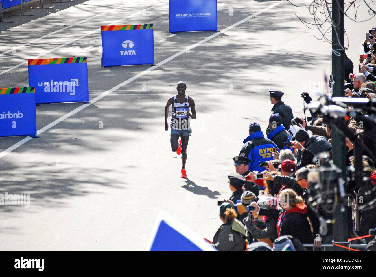 NO FILM, NO VIDEO, NO TV, NO DOCUMENTARY - Men's winner Wilson Kipsang of Kenya crosses the finish line during the TCS New York City Marathon on Sunday, Nov. 2, 2014. Photo by Roy Caratozzolo III/MCT/ABACAPRESS.COM Stock Photo