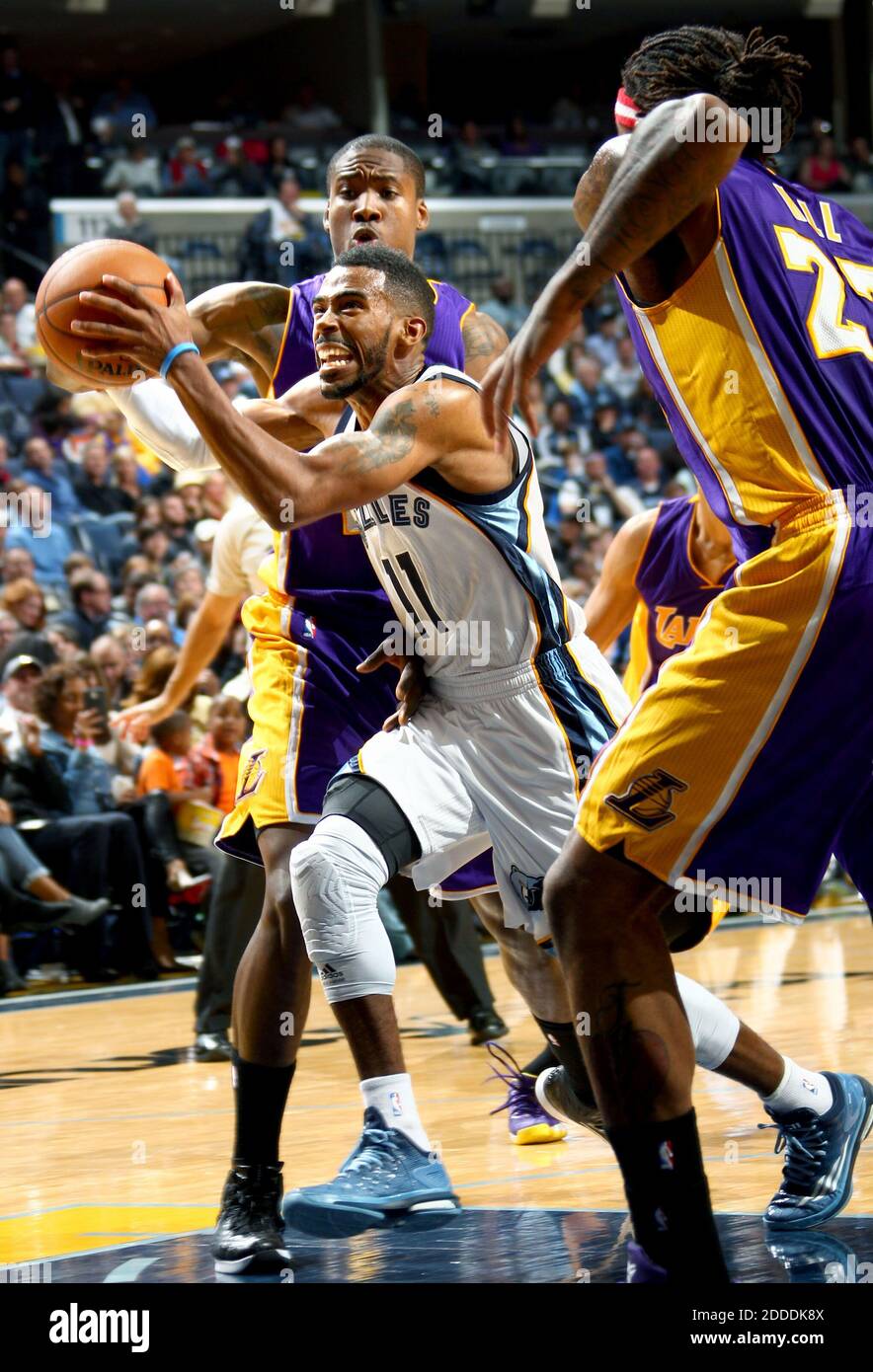 From hated to hero: Dwight Howard's Hollywood comeback story, image size:884x1390