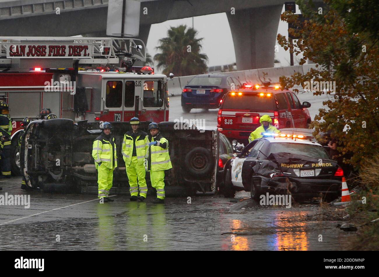 NO FILM, NO VIDEO, NO TV, NO DOCUMENTARY - A California Highway Patrol squad car was struck while working along flooded Highway 87 in San Jose, Calif., on Thursday, December 11, 2014. Photo by Karl Mondon/Bay Area News Group/TNS/ABACAPRESS.COM Stock Photo