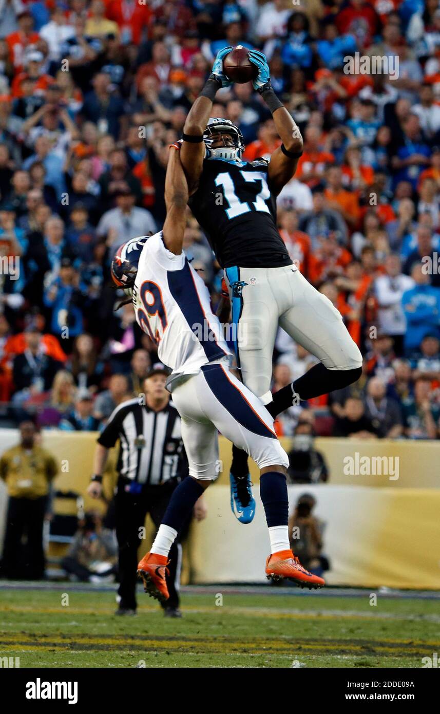 NO FILM, NO VIDEO, NO TV, NO DOCUMENTARY - Carolina Panthers wide receiver Devin Funchess (17) pulls in a pass over the Denver Broncos' Bradley Roby (29) in the first half of Super Bowl 50 at Levi's Stadium in Santa Clara, CA, USA, on Sunday, February 7, 2016. The Broncos won, 24-10. Photo by Nhat V. Meyer/Bay Area News Group/TNS/ABACAPRESS.COM Stock Photo
