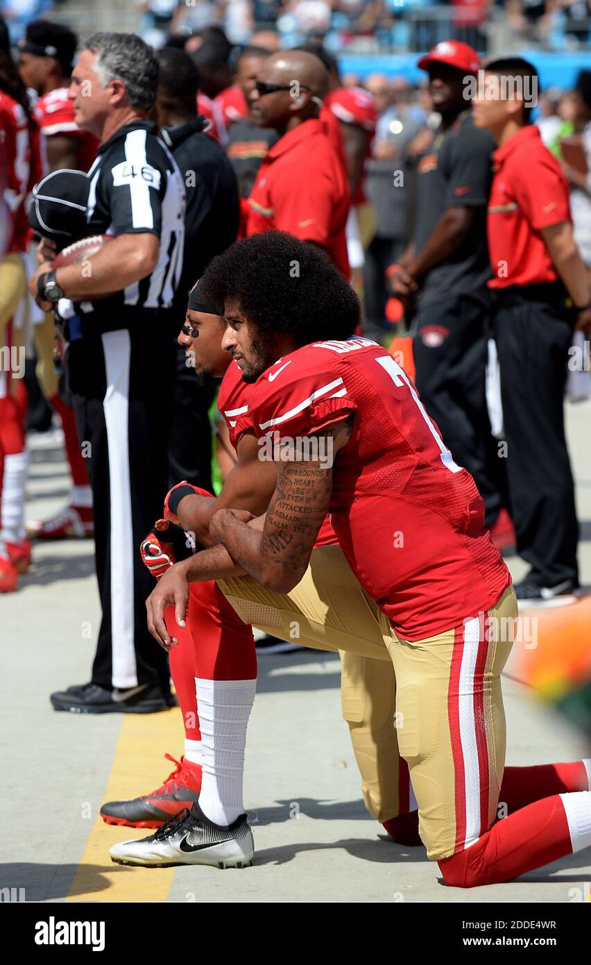 Colin kaepernick kneel hires stock photography and images Alamy