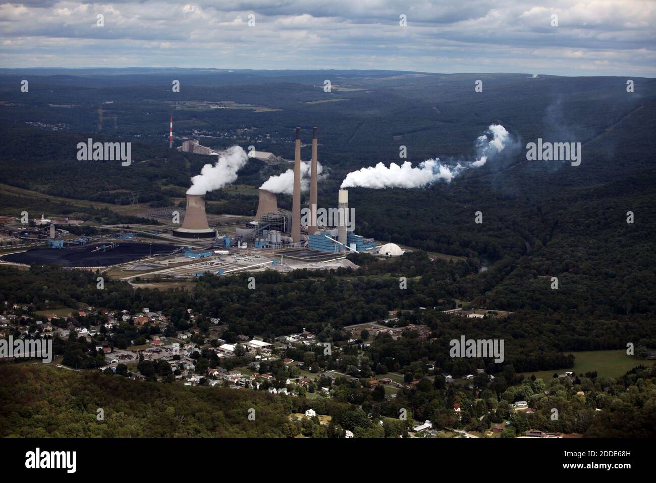 West virginia coal plant hires stock photography and images Alamy