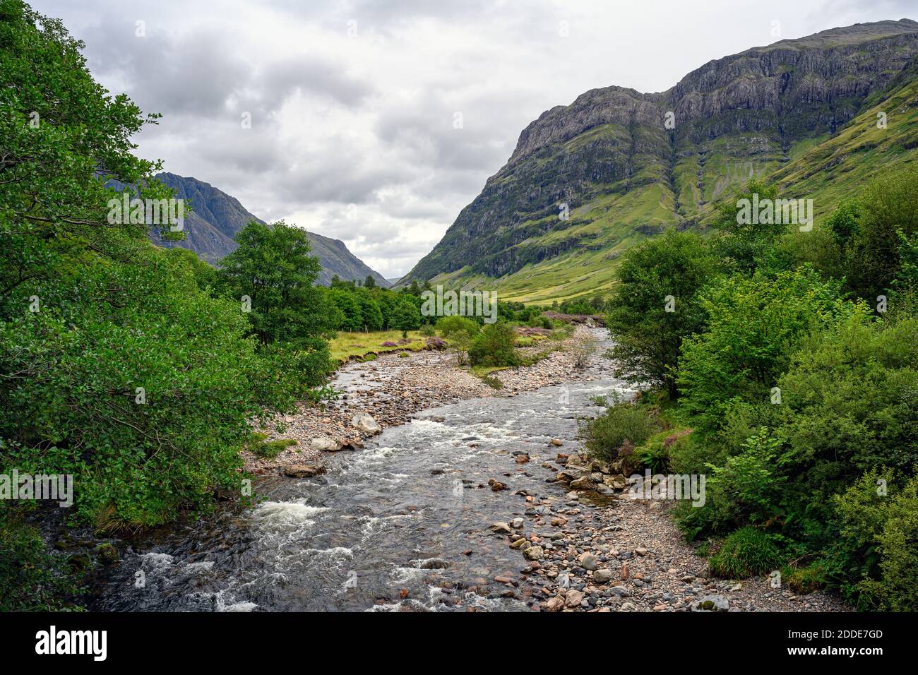 River Coe flowing in Glen Coe with Aonach Dubh in background Stock Photo