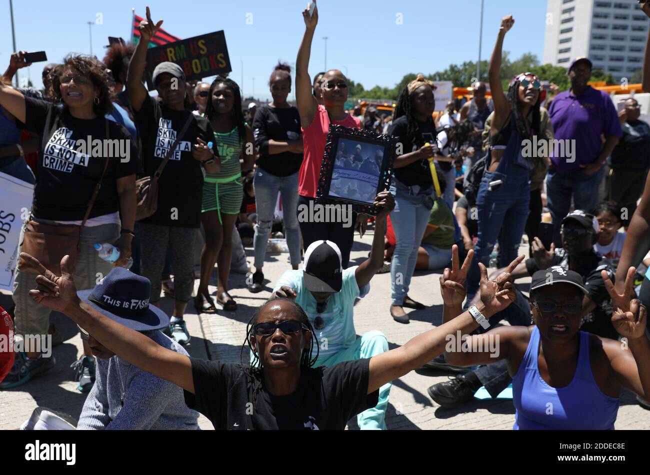 NO FILM, NO VIDEO, NO TV, NO DOCUMENTARY - Thousands of protesters on the Dan Ryan Expressway in Chicago, IL, USA after blocking the transportation artery in an anti-violence march on Saturday, July 7, 2018. Photo by Abel Uribe/Chicago Tribune/TNS/ABACAPRESS.COM Stock Photo