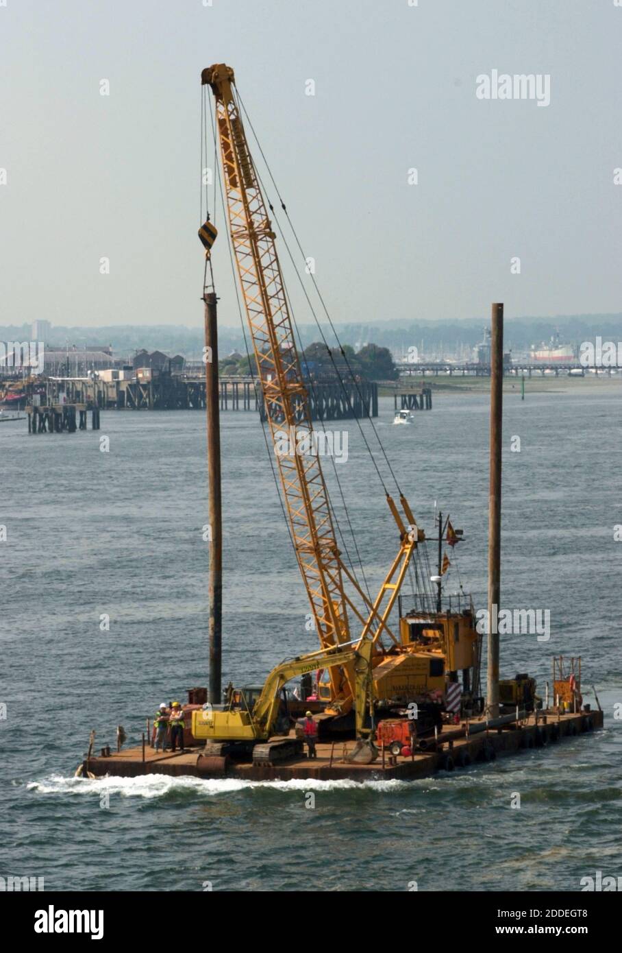 Round tower base steel legs hires stock photography and images Alamy