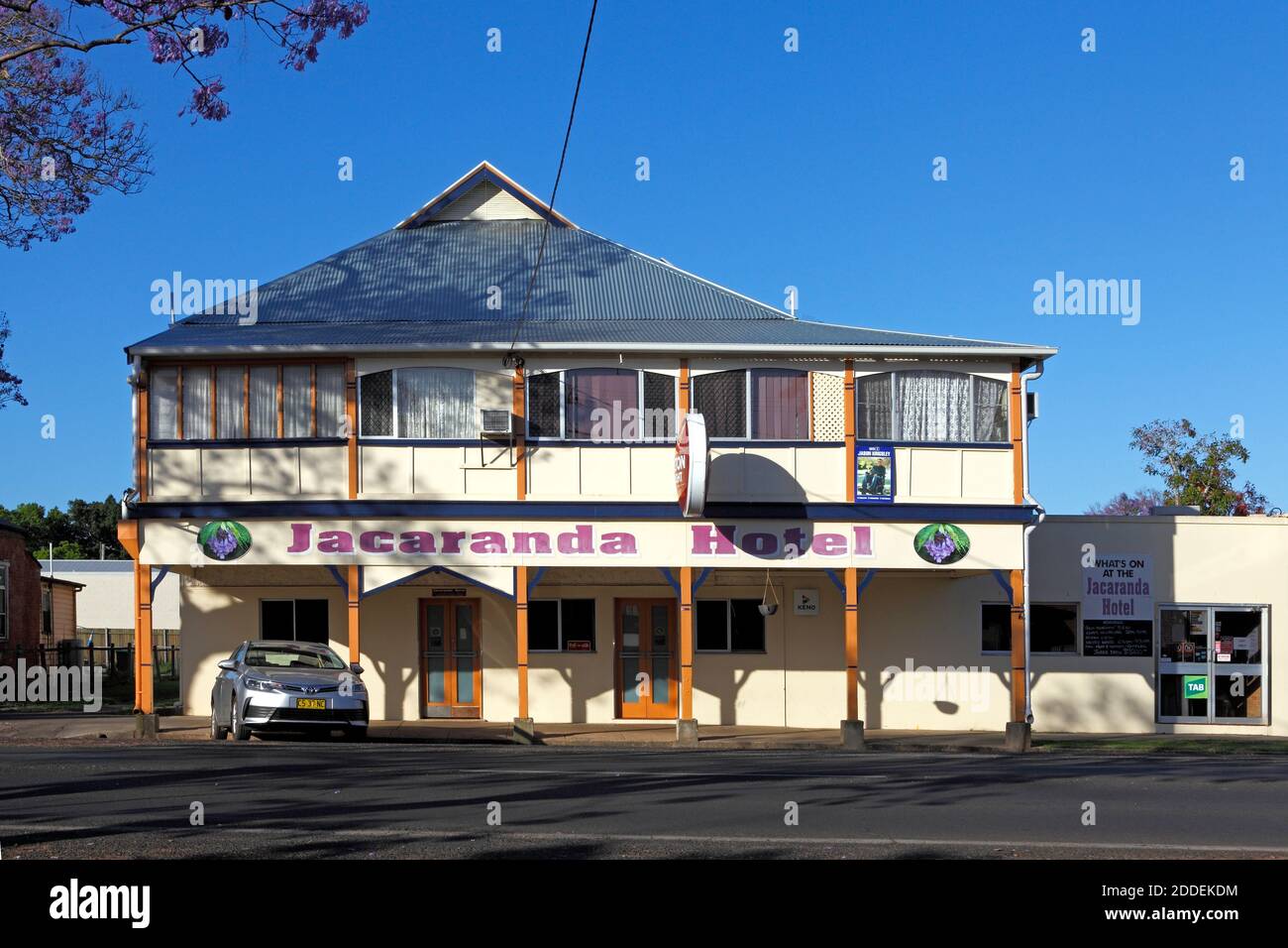 Historic Jacaranda Hotel, Pound Street, Grafton, NSW, Australia. Stock Photo