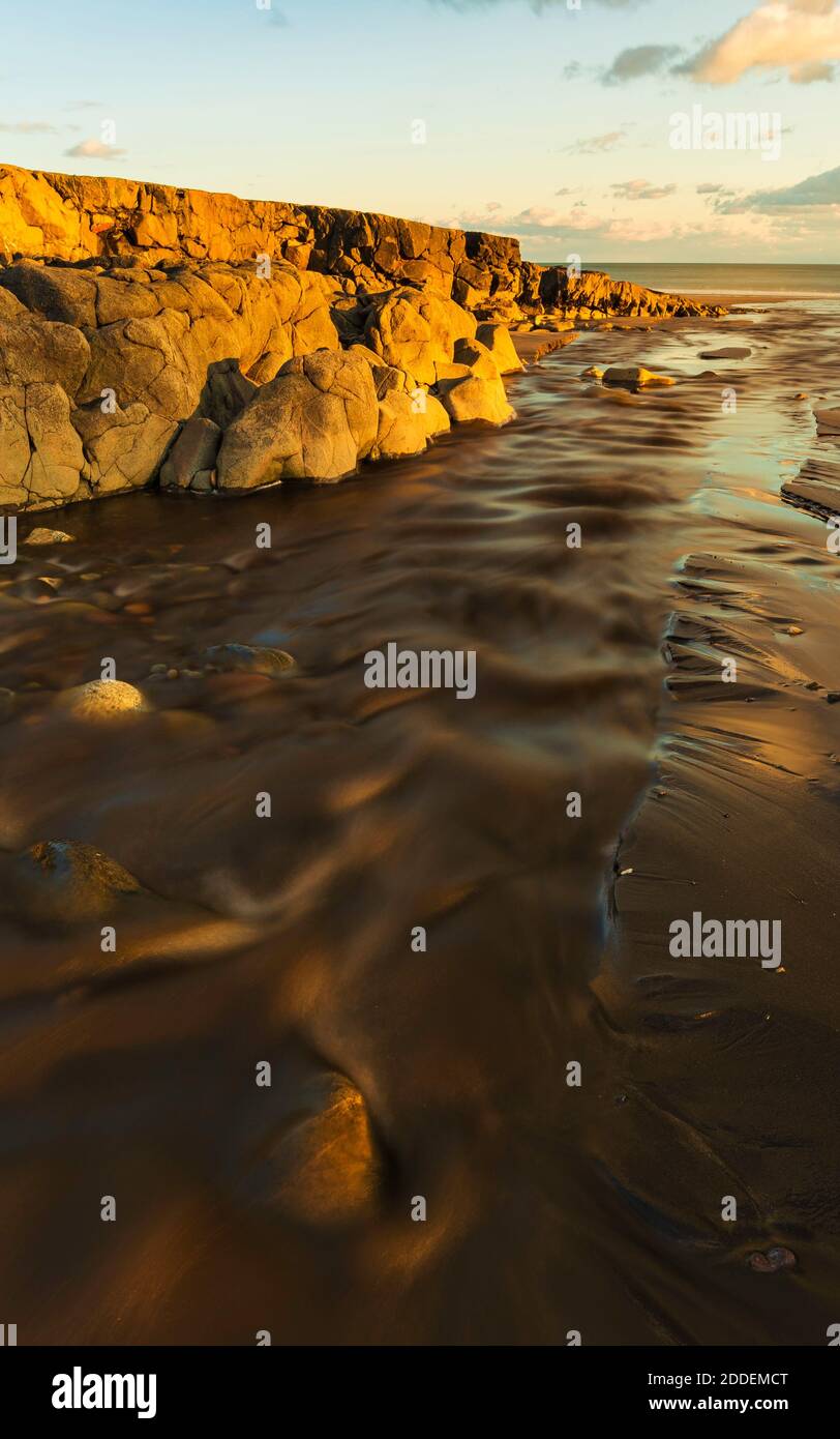 Long exposure ocean flowing hi-res stock photography and images - Alamy