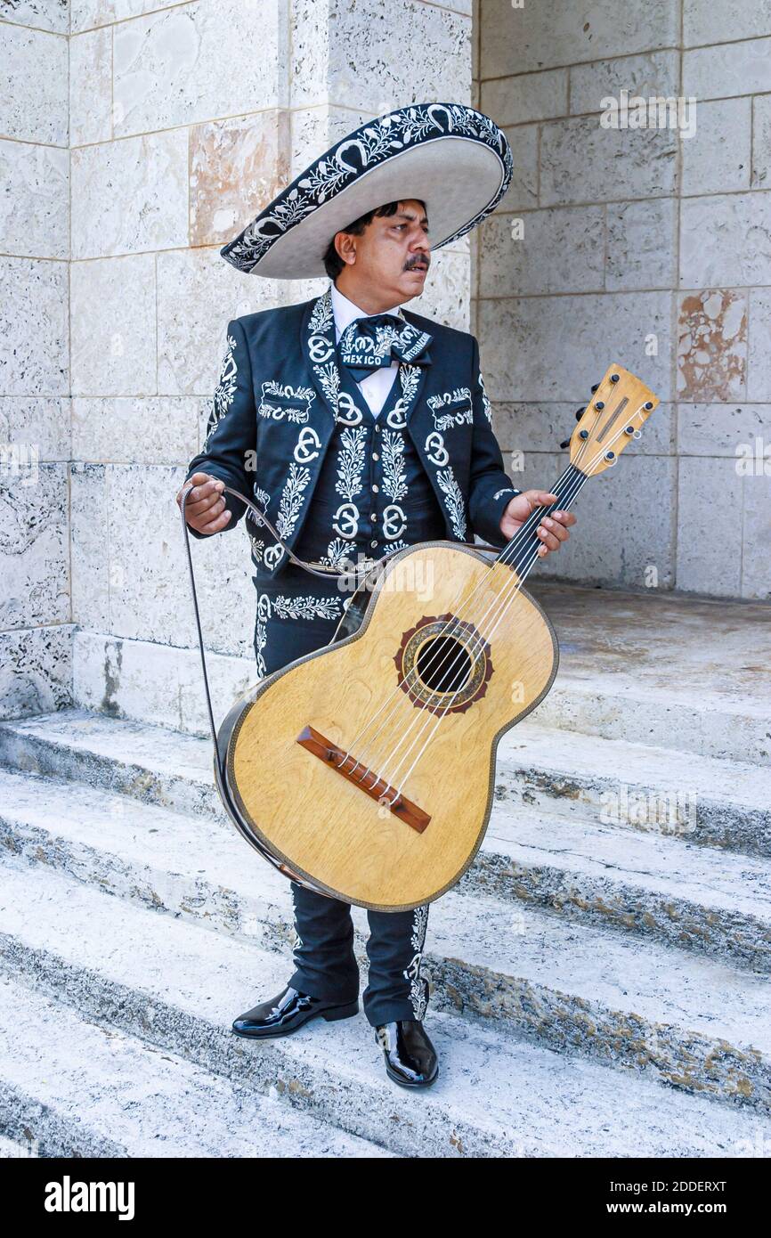 Mariachi costume hi-res stock photography and images - Alamy