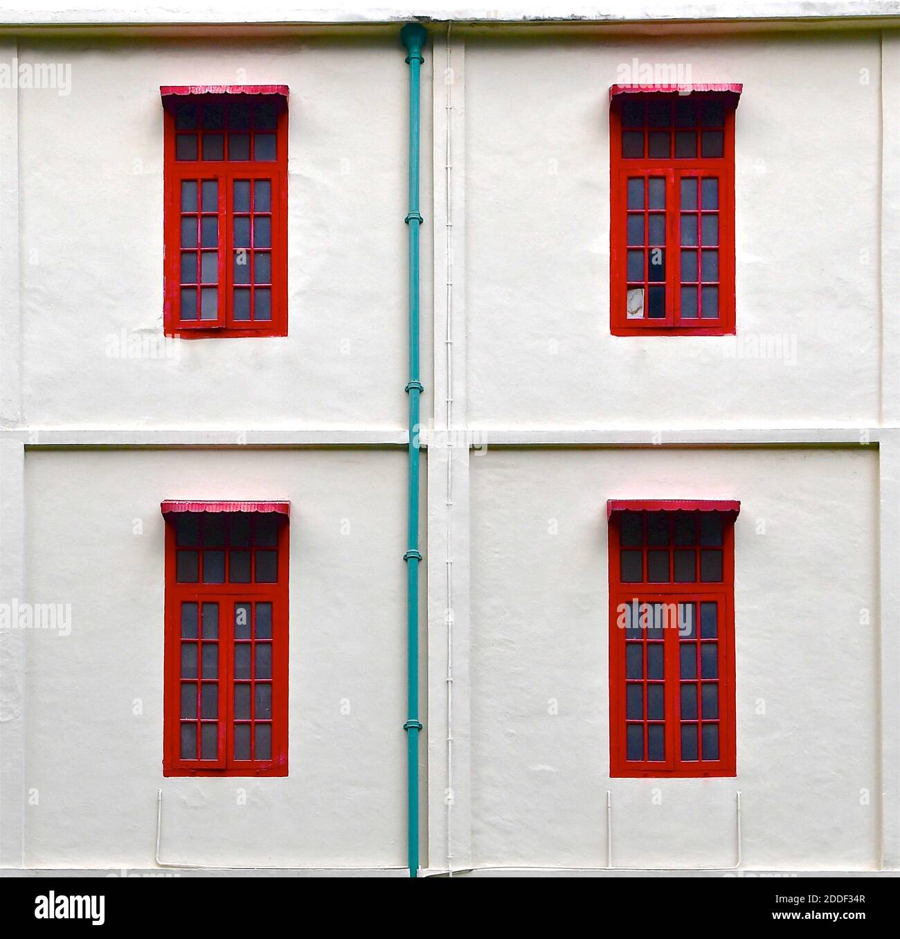 Red window frames hi-res photography and images -