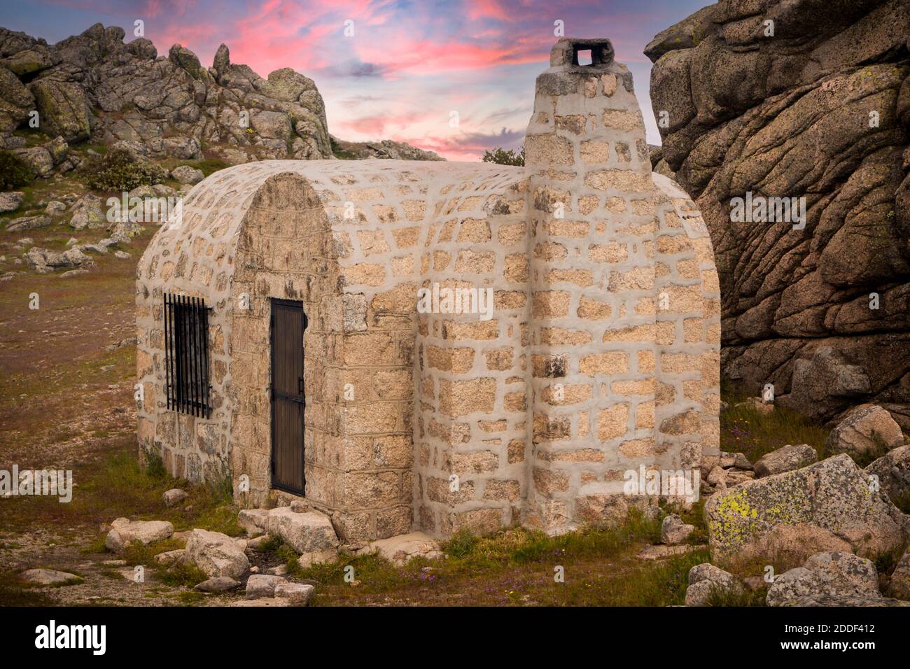 Mountain Refuge in Cueva Valiente. Between the provinces of Segovia, Avila and Madrid, Spain. In the Sierra de Guadarrama National Park Stock Photo