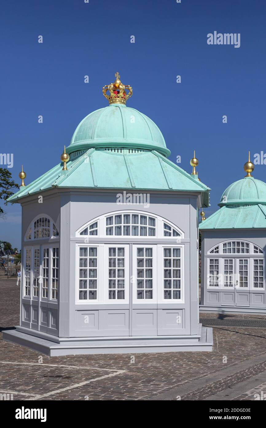 geography / travel, Denmark, Copenhagen, pavilions in front of the restaurant Toldboden in the harbour, Additional-Rights-Clearance-Info-Not-Available Stock Photo