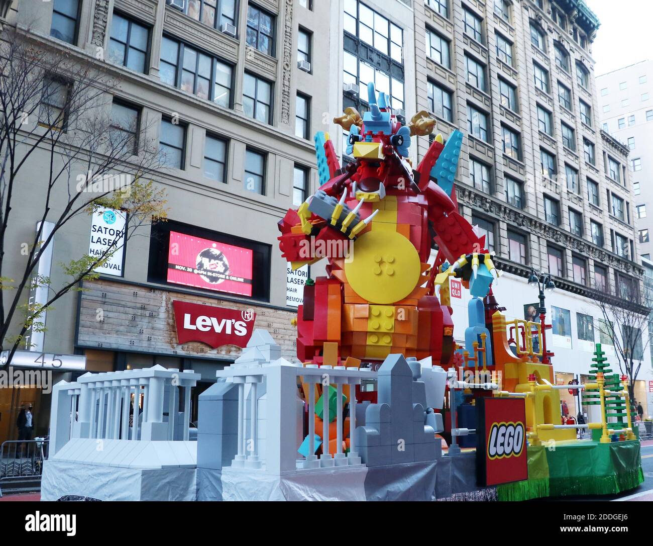 Lego parade float hires stock photography and images Alamy
