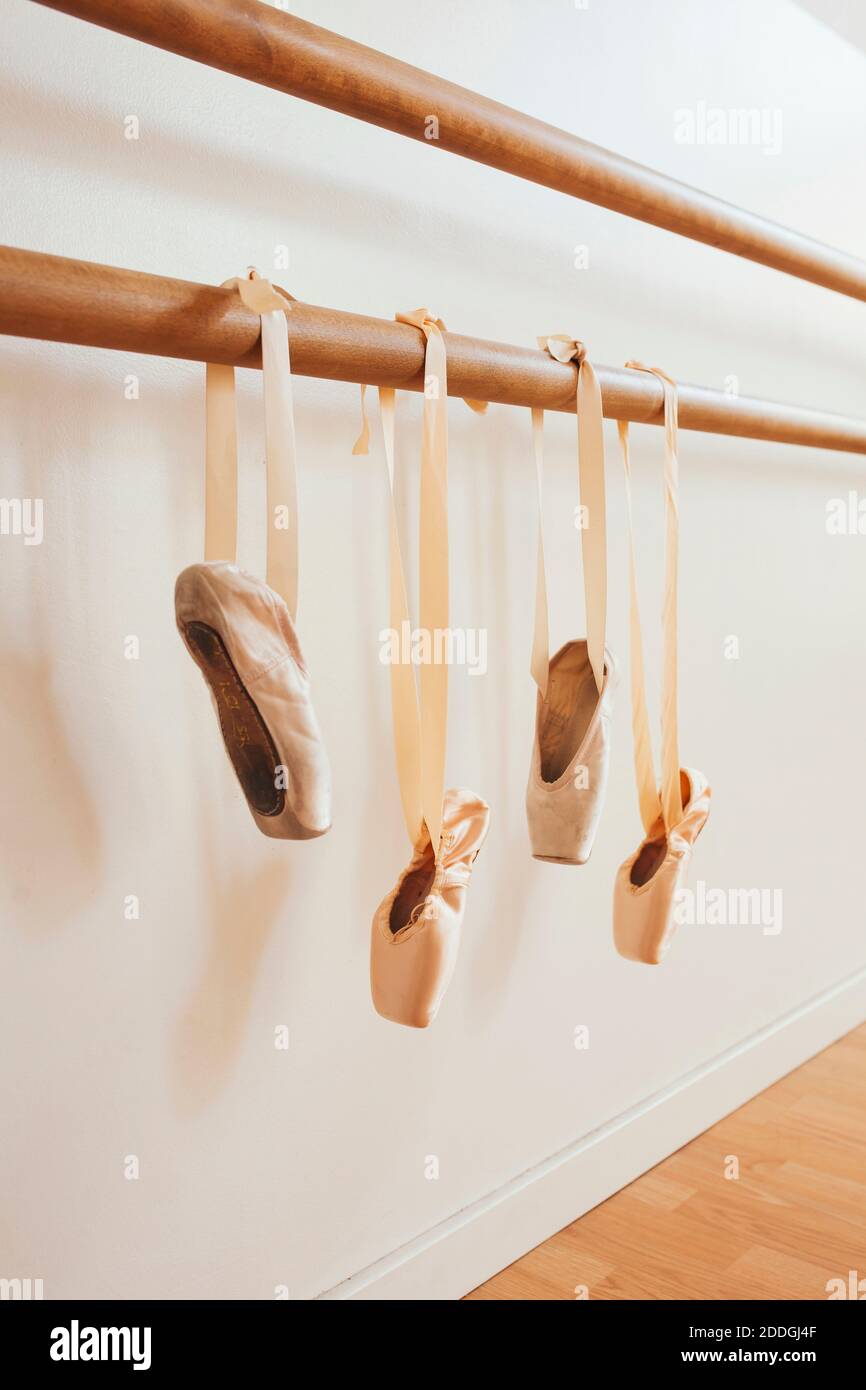 Ballet shoes hanging on barre hires stock photography and images Alamy