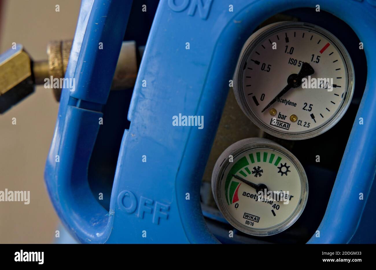 Welding gas bottle gauge showing pressure and contents of gas used