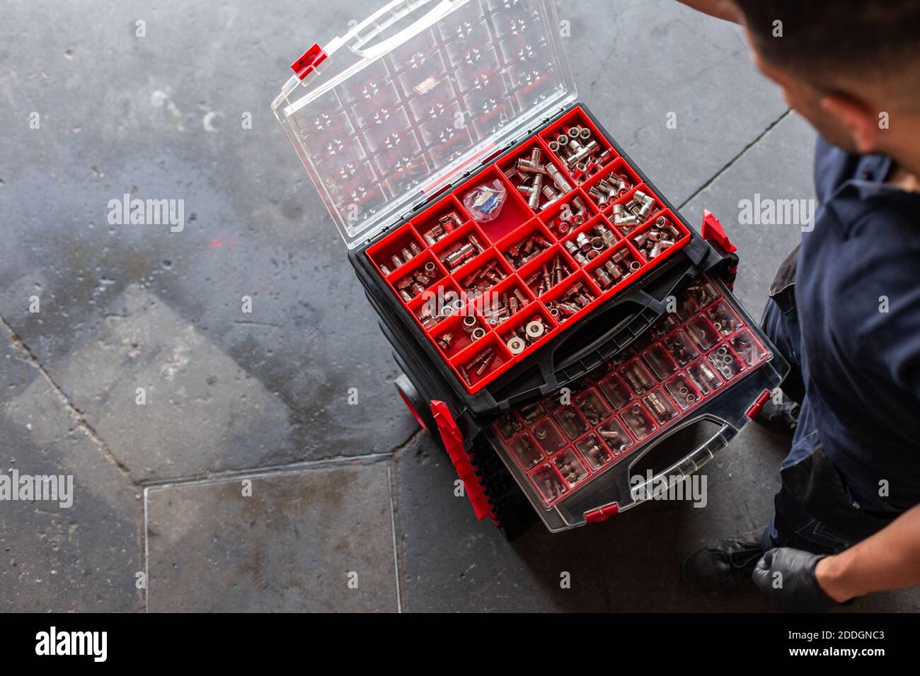 Mechanic tool box hi-res stock photography and images - Alamy