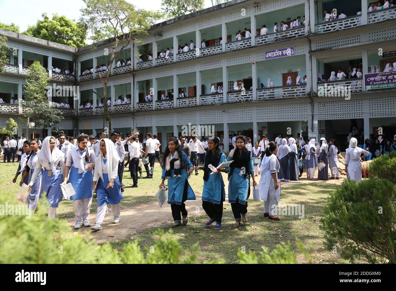 Students at the Sylhet Government Women's College campus Stock Photo ...