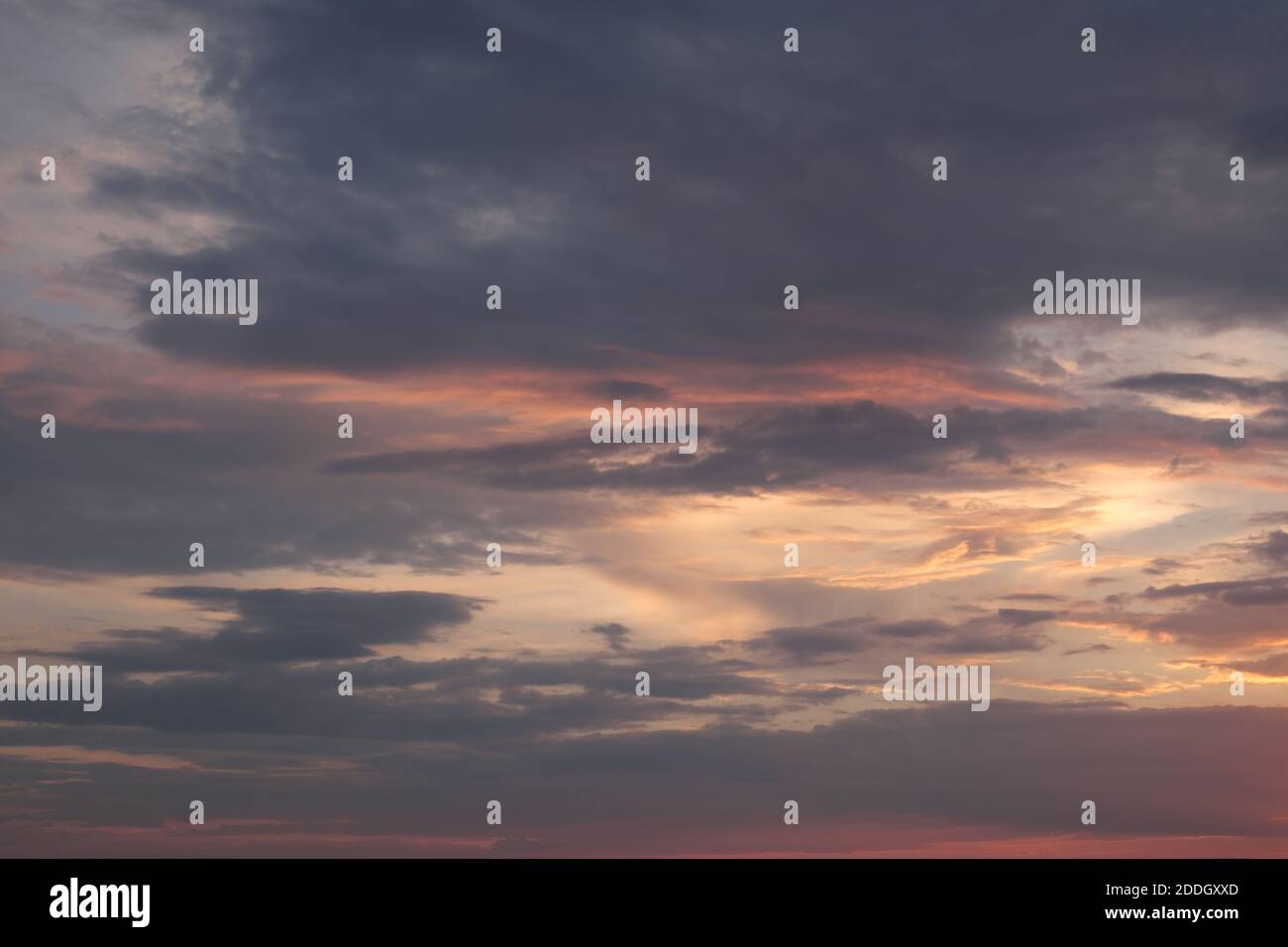 Dramatic sunset sky. Cloudy sky as a background Stock Photo - Alamy