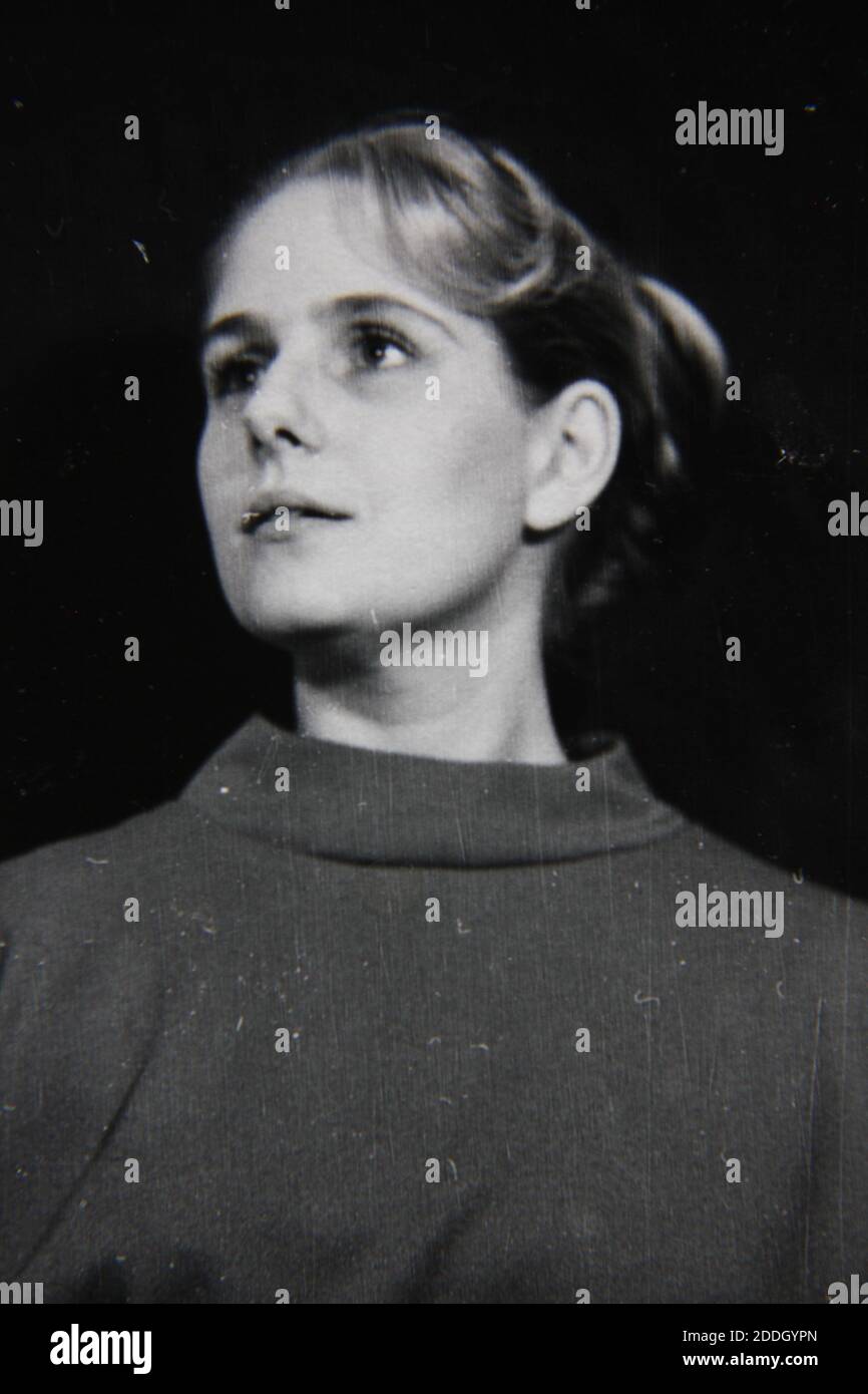 Fine 1970s vintage black and white photography of a head shot of a ...