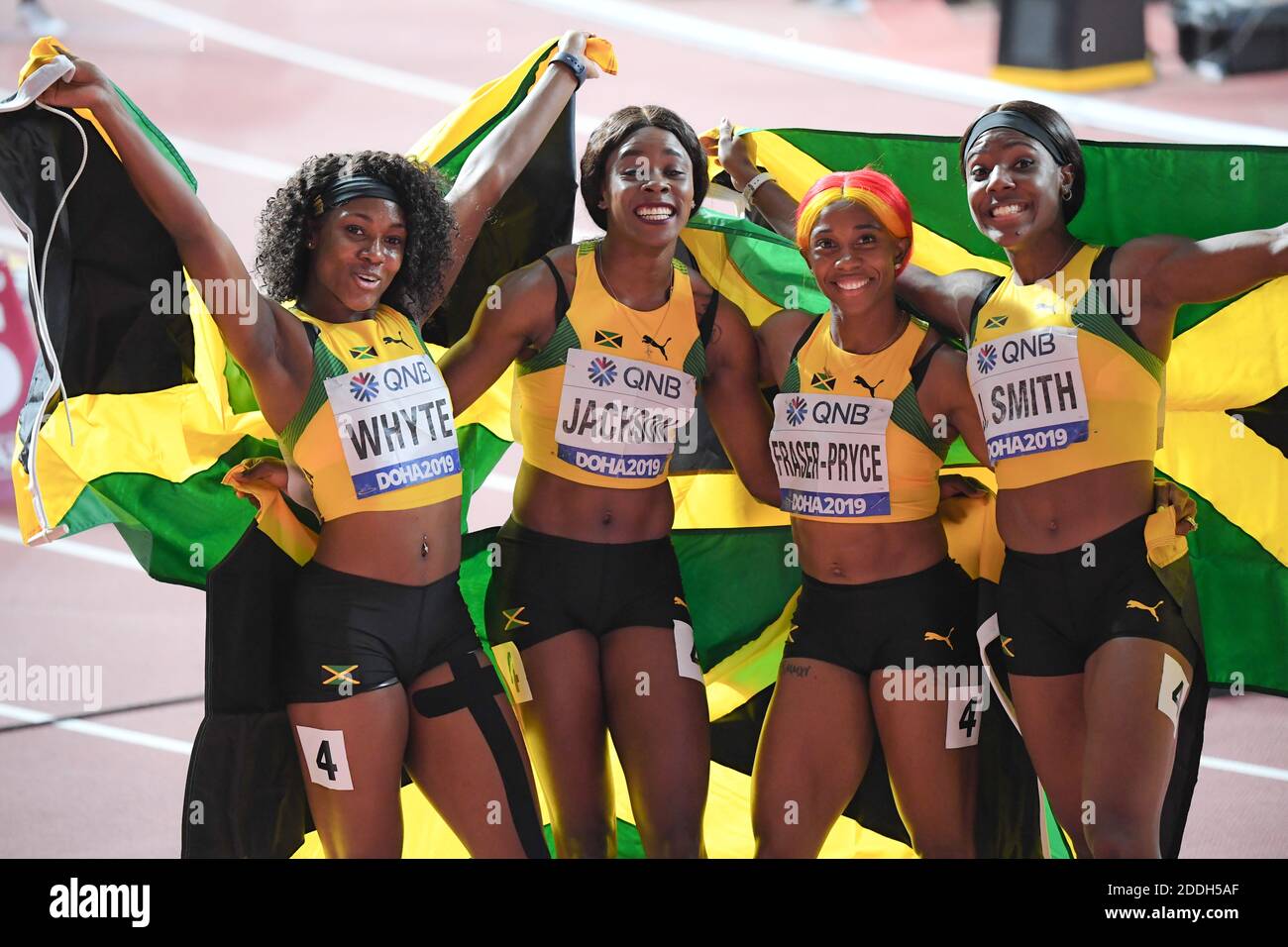 Natalliah Whyte, Shelly-Ann Fraser-Pryce, Jonielle Smith, Shericka Jackson (Jamaica). 4x100 relay Gold Medal. World Athletics Championships, Doha 2019 Stock Photo