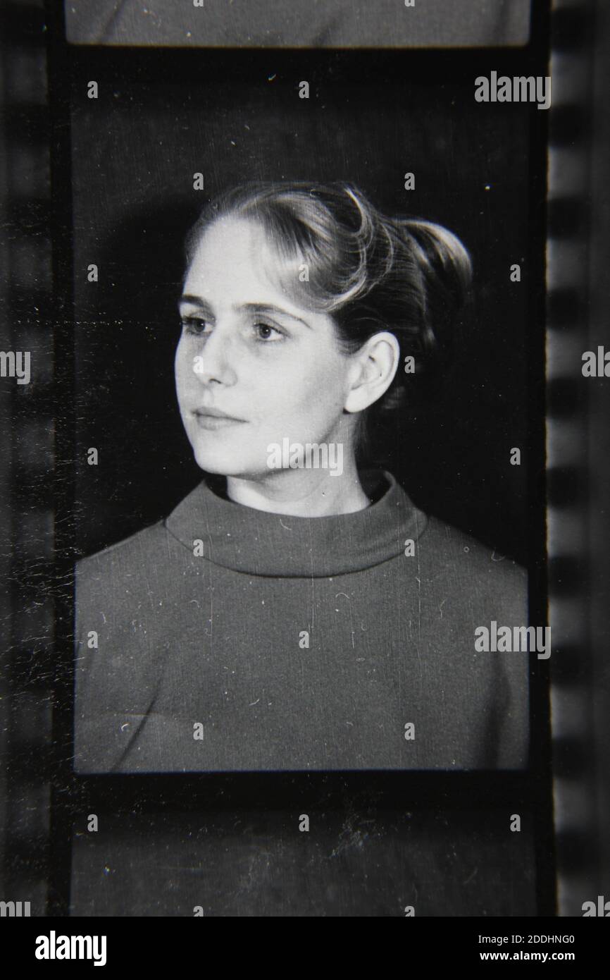 Fine 1970s vintage black and white photography of a head shot of a ...