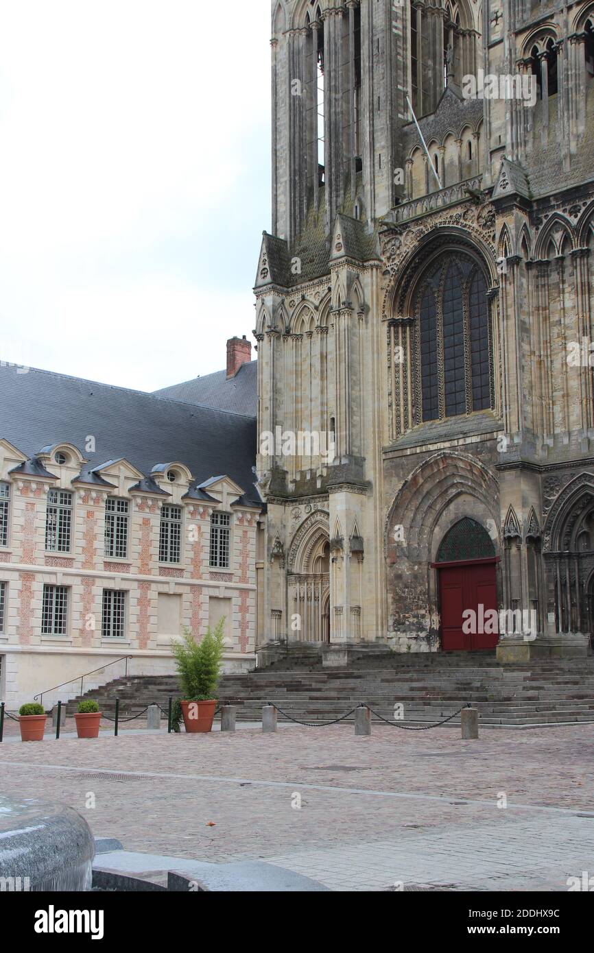 saintpierre cathedral in lisieux in normandy (france Stock Photo Alamy