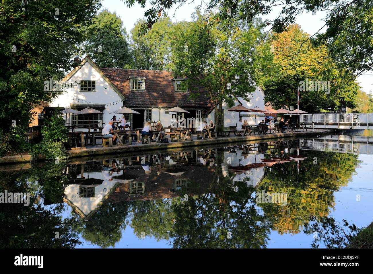 Three horseshoes pub hemel hempstead hires stock photography and