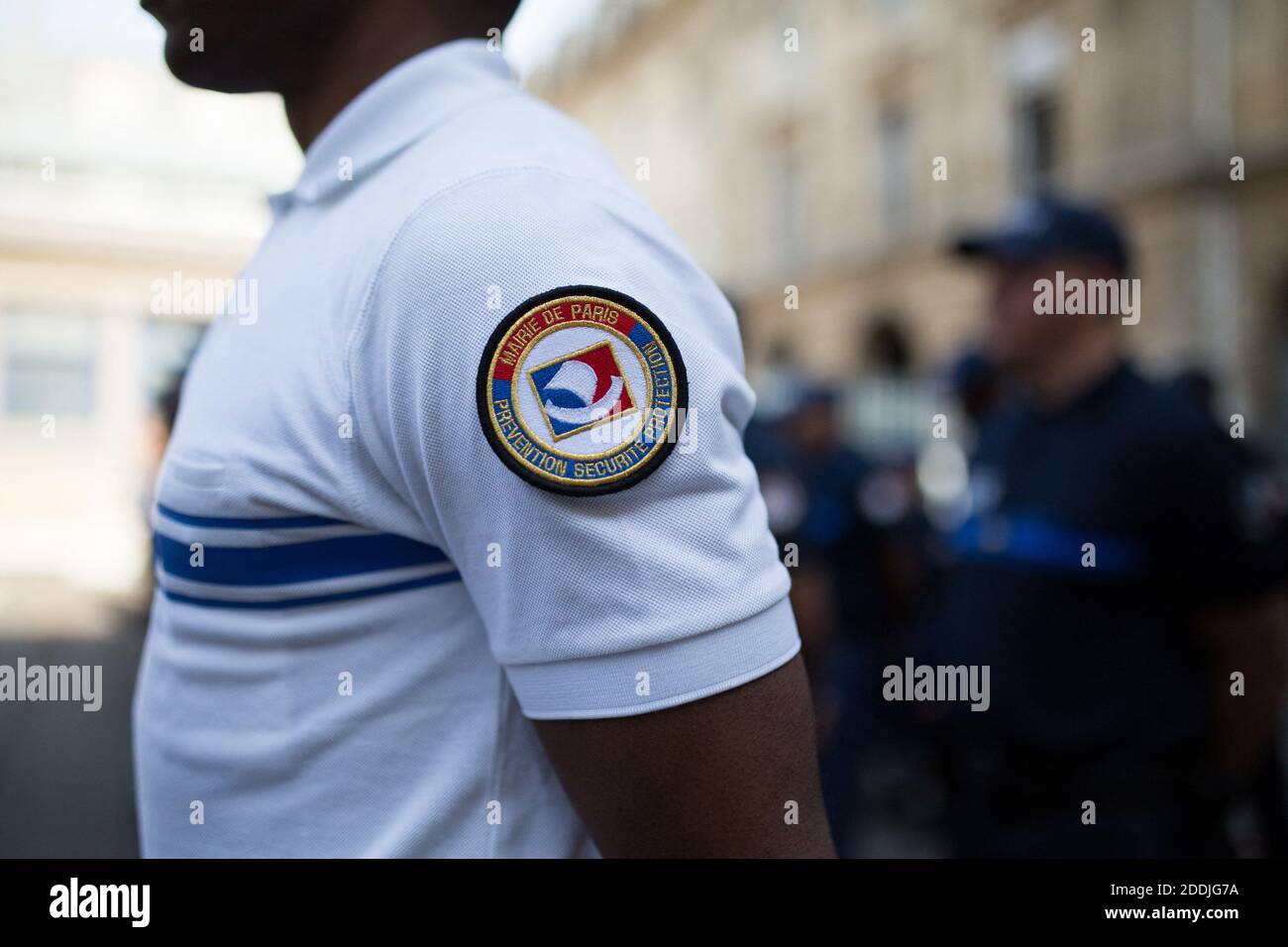 Logo of the municipal policemen of Paris, security of paris (mairie de ...