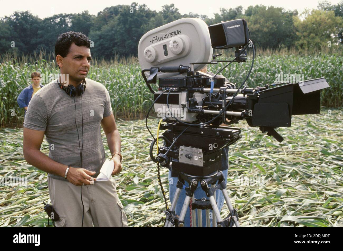 Director M. Night Shyamalan, "Signs" (2002) Photo credit: Touchstone