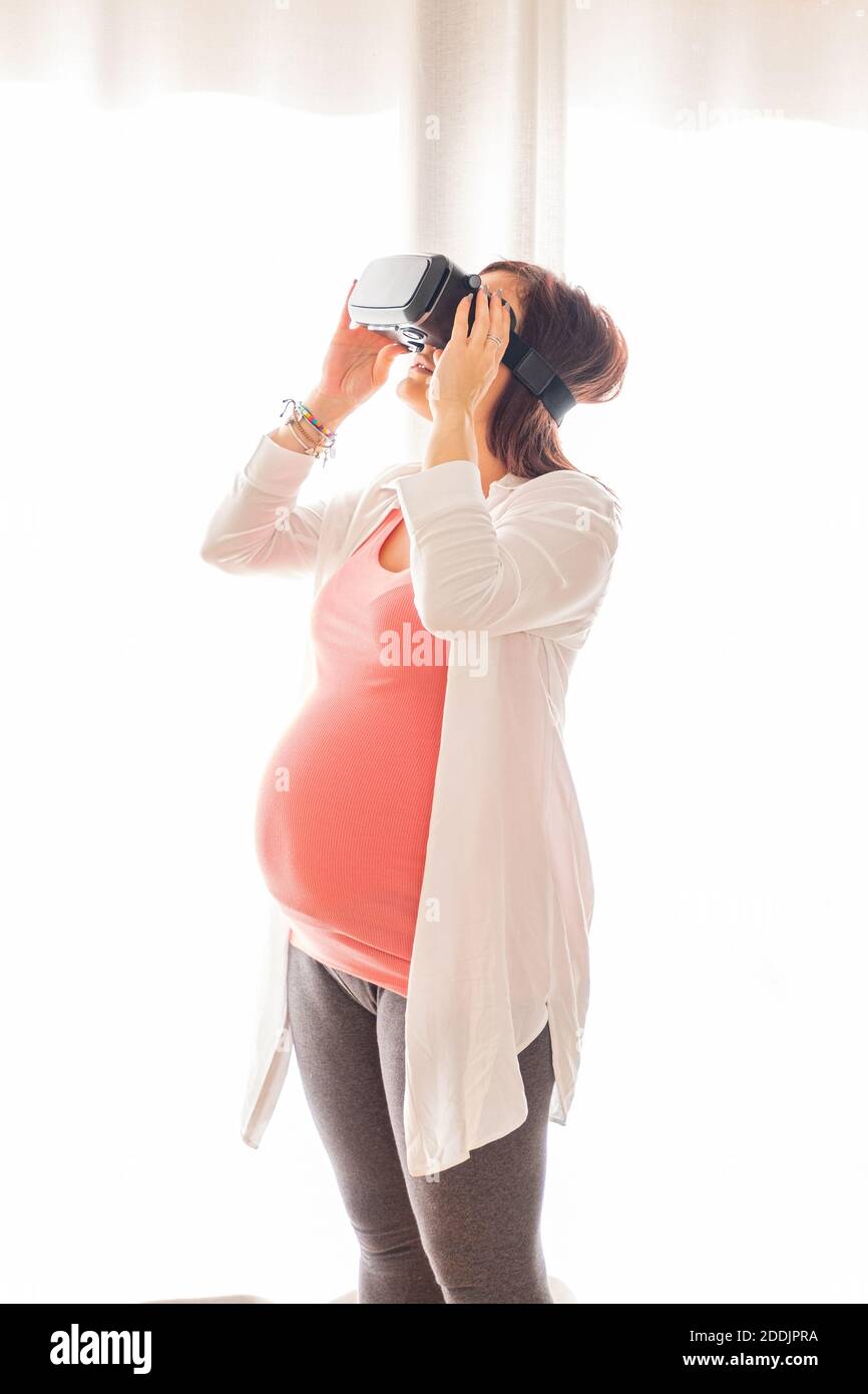 Pregnant Virtual