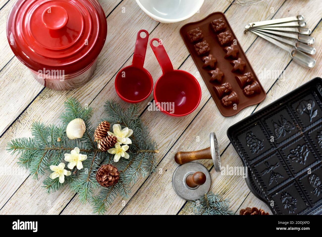 https://c8.alamy.com/comp/2DDJXFD/festive-holiday-seasonal-cookie-and-baking-equipment-and-supplies-to-make-delicious-gourmet-christmas-season-treats-and-gifts-for-friends-and-family-2DDJXFD.jpg