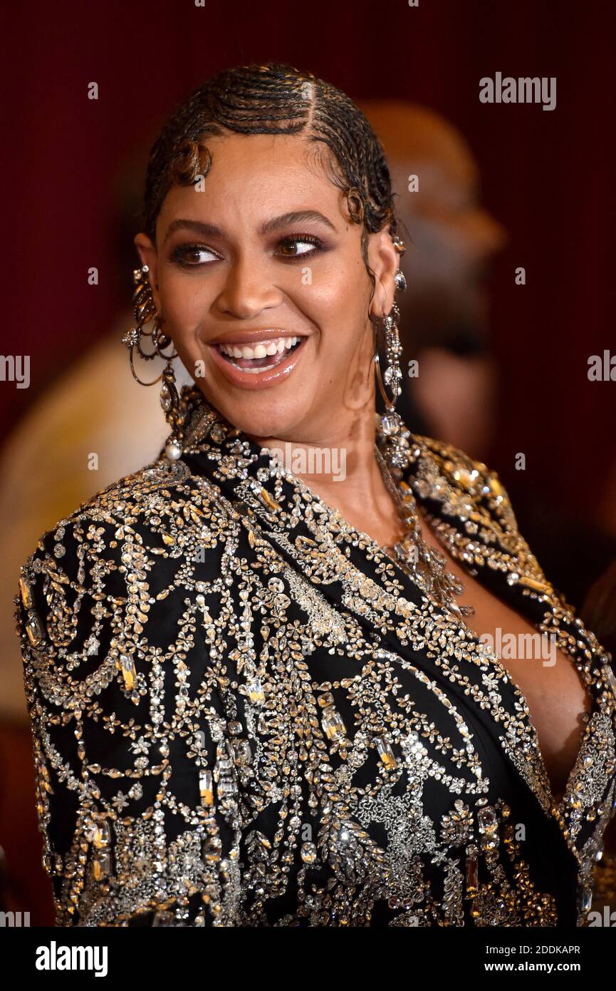 Beyoncé attends the world premiere of Disney's